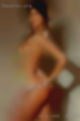 I'm a guy for cash in Dickson, TN who loves romance.